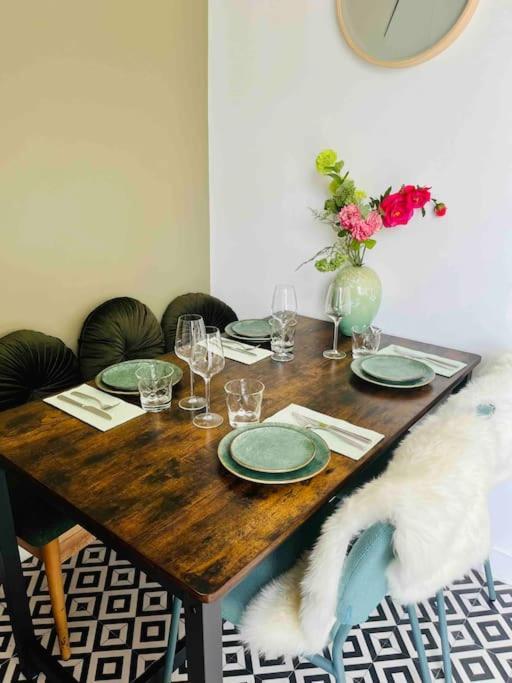 Heerlijk Appartement Centrum Breda En Restaurant! ภายนอก รูปภาพ