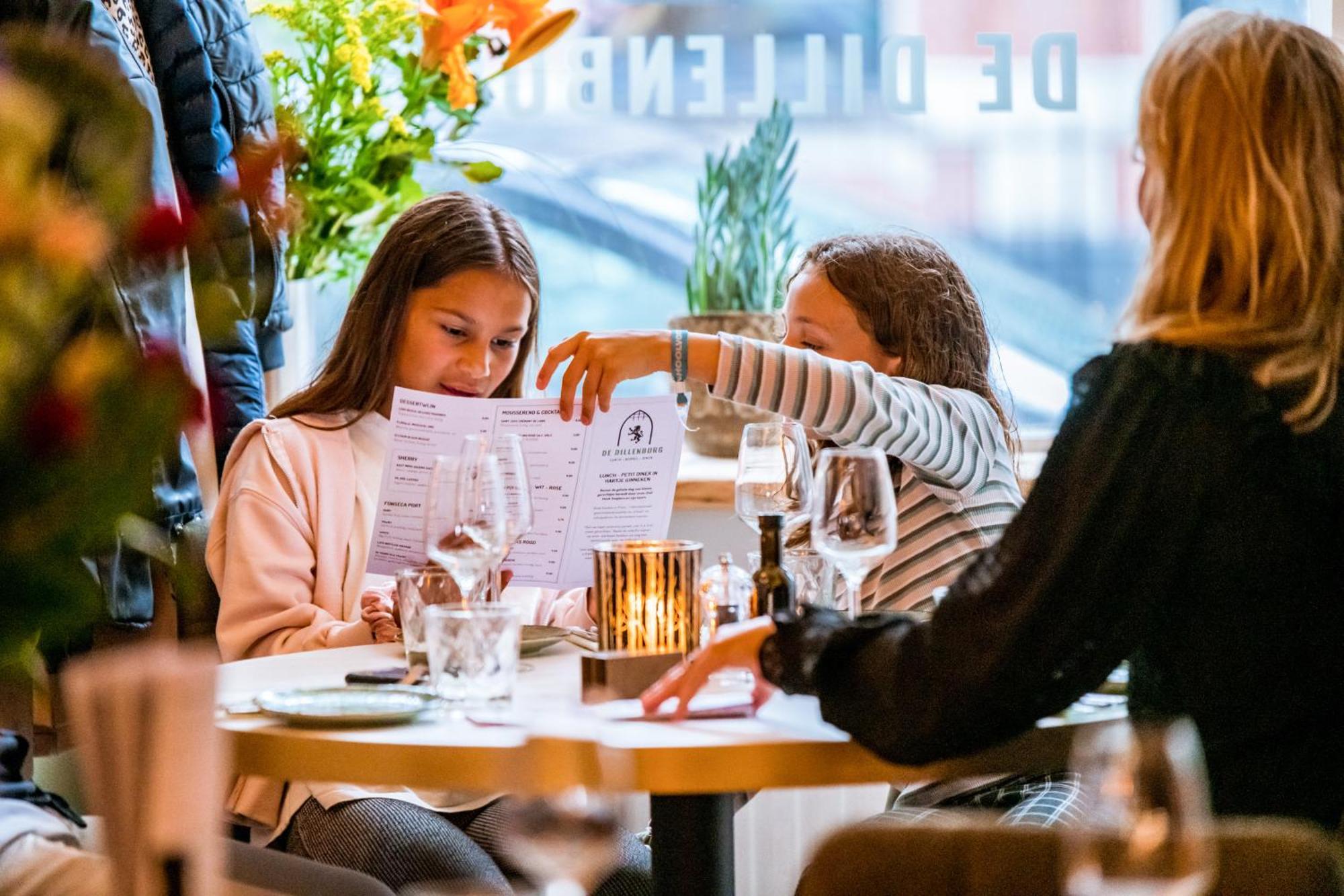 Heerlijk Appartement Centrum Breda En Restaurant! ภายนอก รูปภาพ